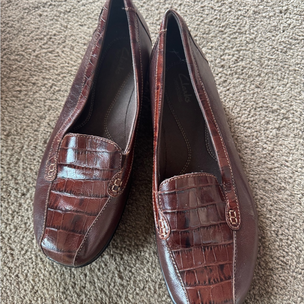Clarks Brown Crocodile Pattern Loafers Clarks Brown Crocodile Pattern Loafers